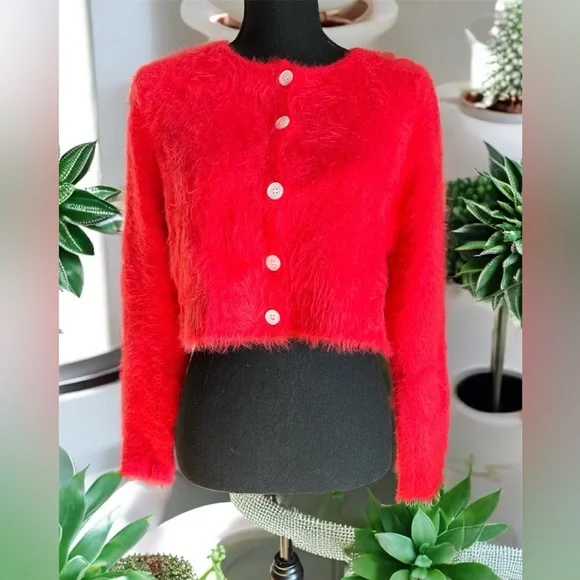 Petal and Pup NEW
Women's Tavan Crop Button Front Cardigan XL - Picture 3 of 6